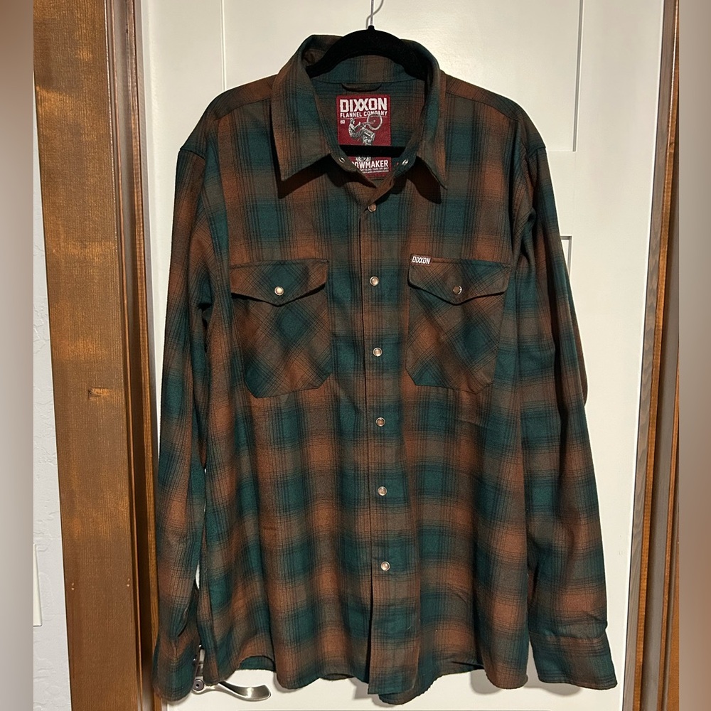 DIXXON FLANNEL PLAID SNAP FRONT SHIRT Size 2X